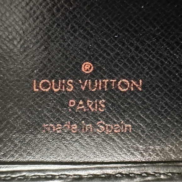 AUTHENTIC Louis Vuitton Wallet/billfold. Black. - Picture 7 of 16